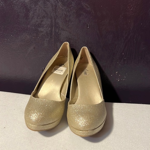 Fiona Gold Sparkly Heels - Picture 2 of 4